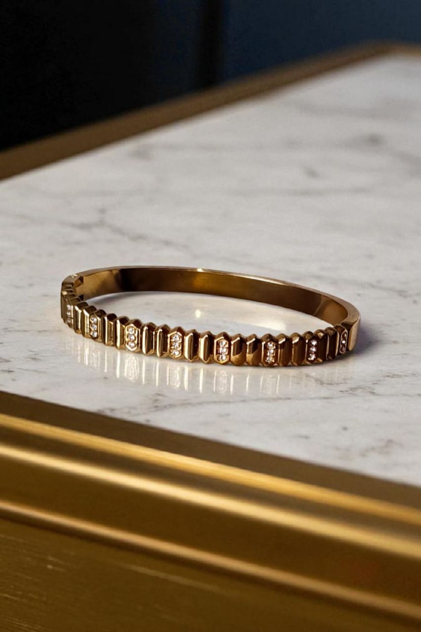 Golden Timeless Stone Bracelet