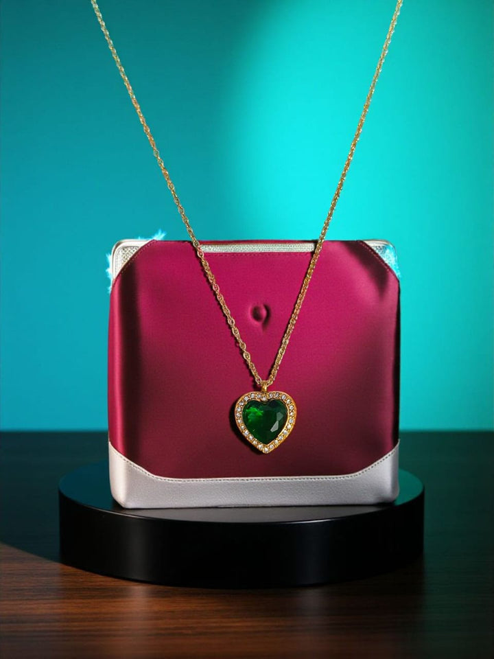 Love's Deep Green Emerald Heart Necklace